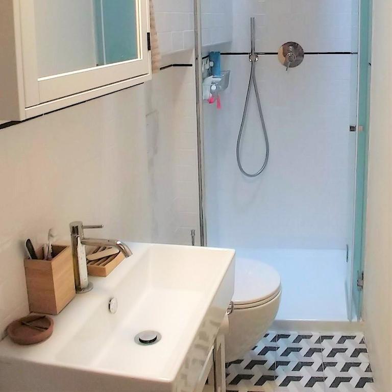 The AERIE - IL NIDO DELL AQUILA - central 8bd recentely renovated - Three-Bedroom Apartment - 10