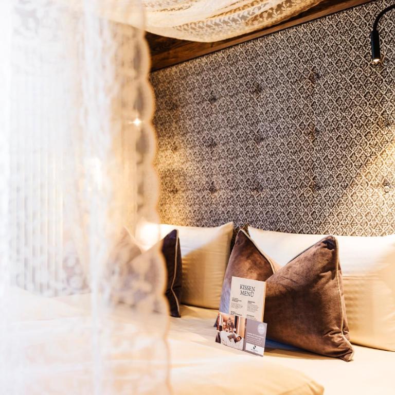 Boutiquehotel Blaue Burg Falkenstein - Deluxe Suite - 3