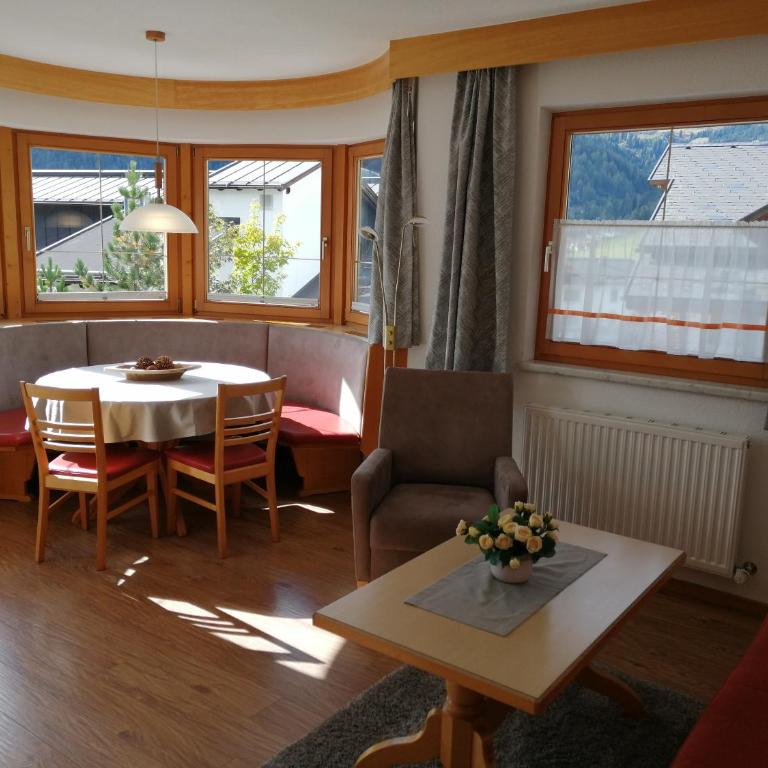Appartements Daisy - Appartamento con Vista Montagna - 1