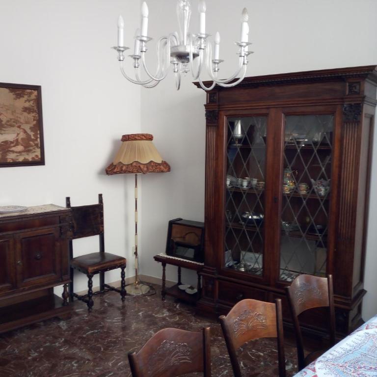 Appartamento Centro Storico vicino Università - Appartamento con 3 Camere da Letto - 8