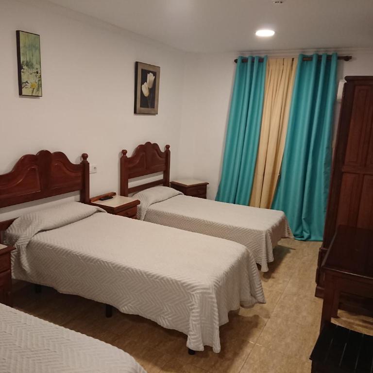 Hotel Manantiales - Habitación Doble con cama supletoria - 1 o 2 camas - 14