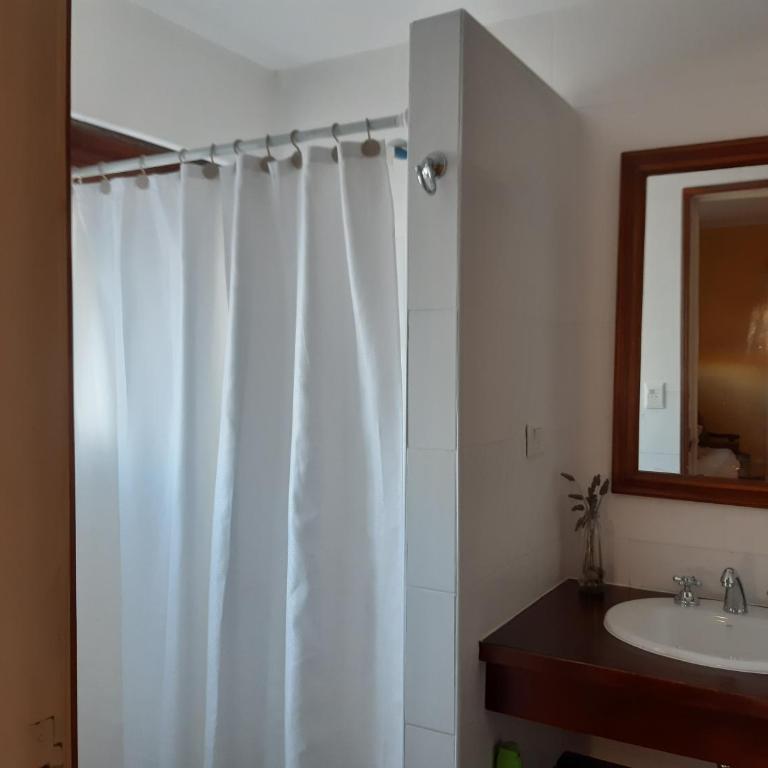 Casa barrio Los Troncos "La Magnolia" Familiar 3 dormitorios - Casa Unifamiliar de 3 dormitorios - 38