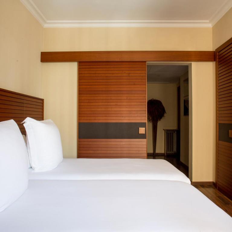 Hotel Astoria - Superior Double or Twin Room - 4