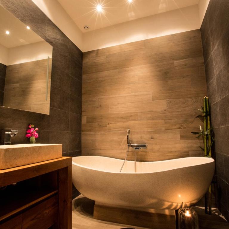 Residence du Louvre - Apartments - Prime location Palais & Croisette - Luxury Stay by LRA Cannes - GARDEN - Five-Bedroom Apartment with terrace and jacuzzi - 11