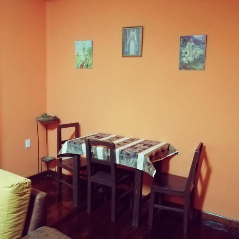 Casa Treveris - Non profit Hostel - Family Room with Private Bathroom - 2