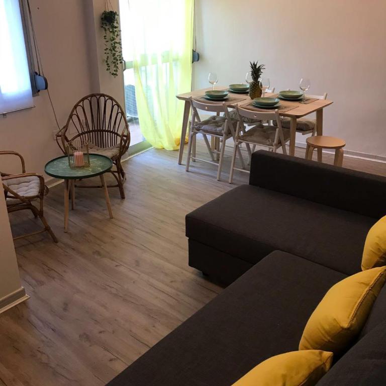 Cactus 2 bedroom Apartment on Calle San Miguel Minutes from the beach BY NAMASTE ELITE - Two-Bedroom Apartment - 4