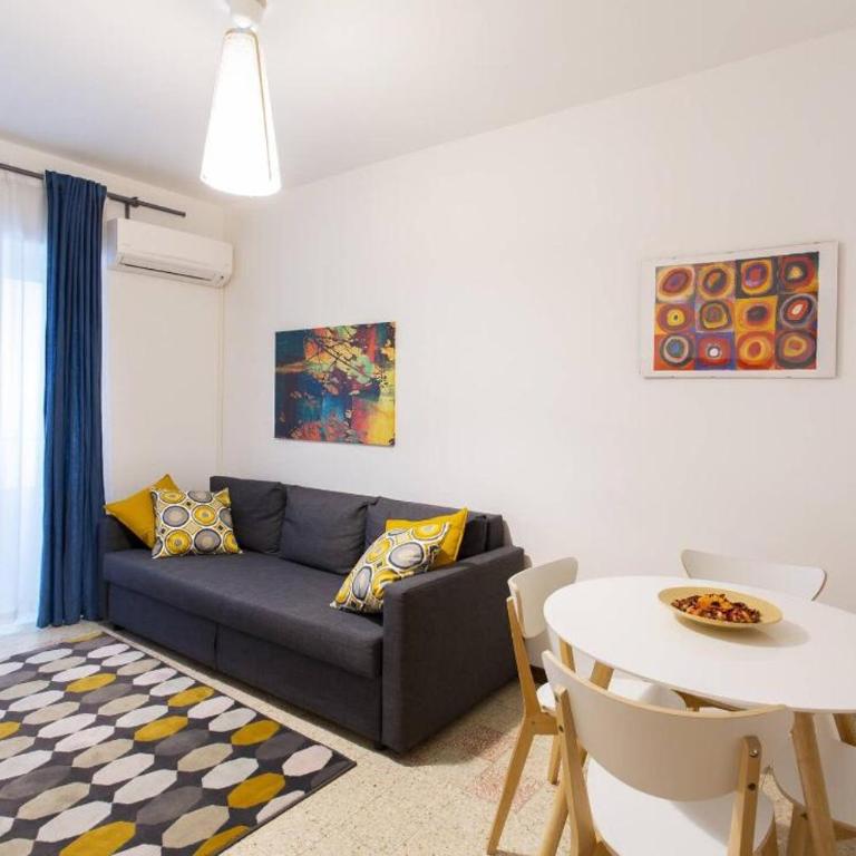 BB4U Apartments and Terrace - Appartamento con Balcone - 4