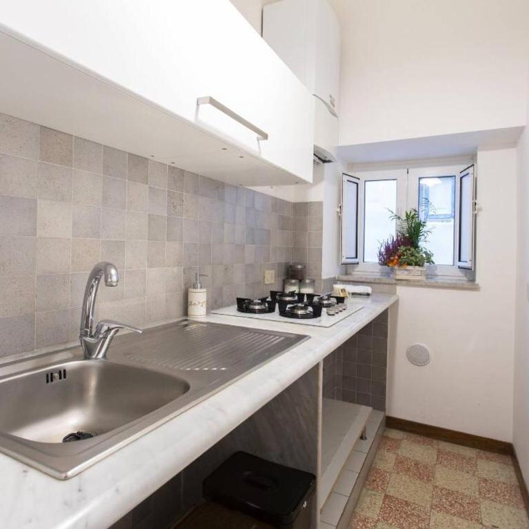 BB4U Apartments and Terrace - Appartamento con Balcone - 5