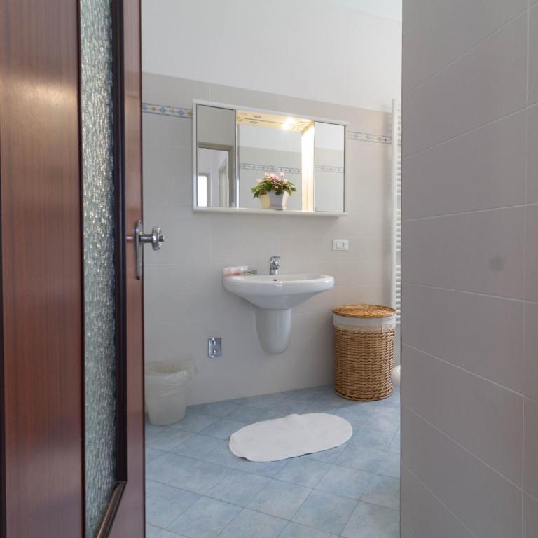 Mamma Ciccia Holiday Home - Lake Front Apartment - Appartamento con 2 Camere da Letto - 27