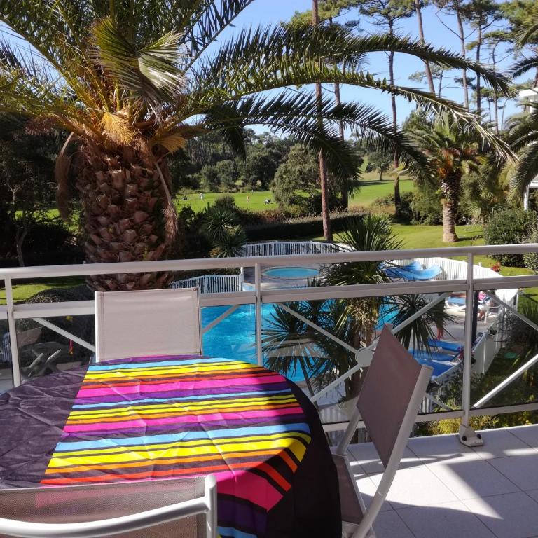 Location d Armelle - Moliets - Appartement - Vue sur Piscine - 40