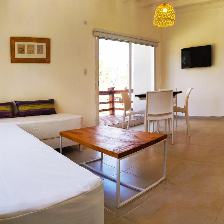 Departamentos La Esquina - One-Bedroom Apartment - 2