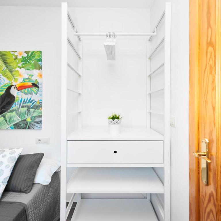 EnjoyGranada CARLOS CANO I - Two-Bedroom Apartment - 23