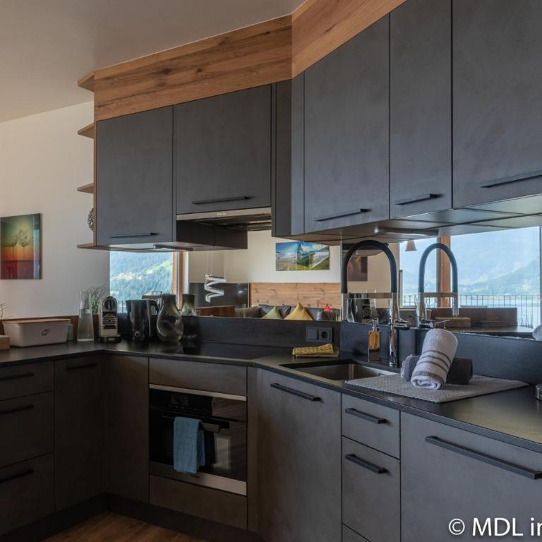Apartments Adlerhorst Top 1 Zell am See with private sauna and Zell am See Kaprun summercard in summer - Apartment with Terrace - 7
