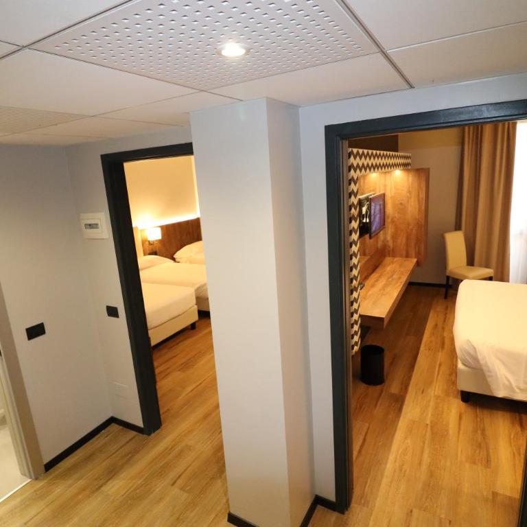 Hotel Domenichino - Camera Familiare - 4