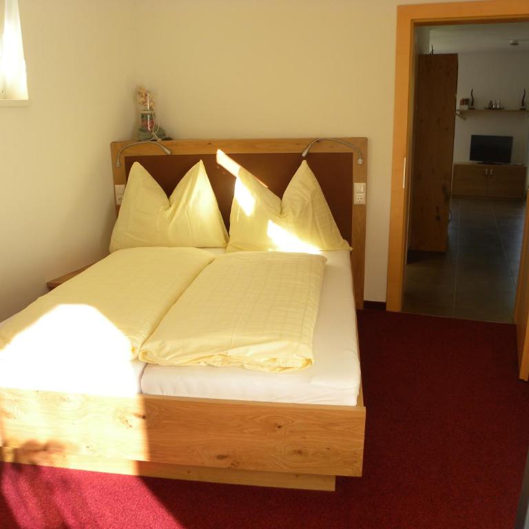 Ferienwohnungen Mitterer - Apartment mit 2 Schlafzimmern, Balkon und Seeblick - 19