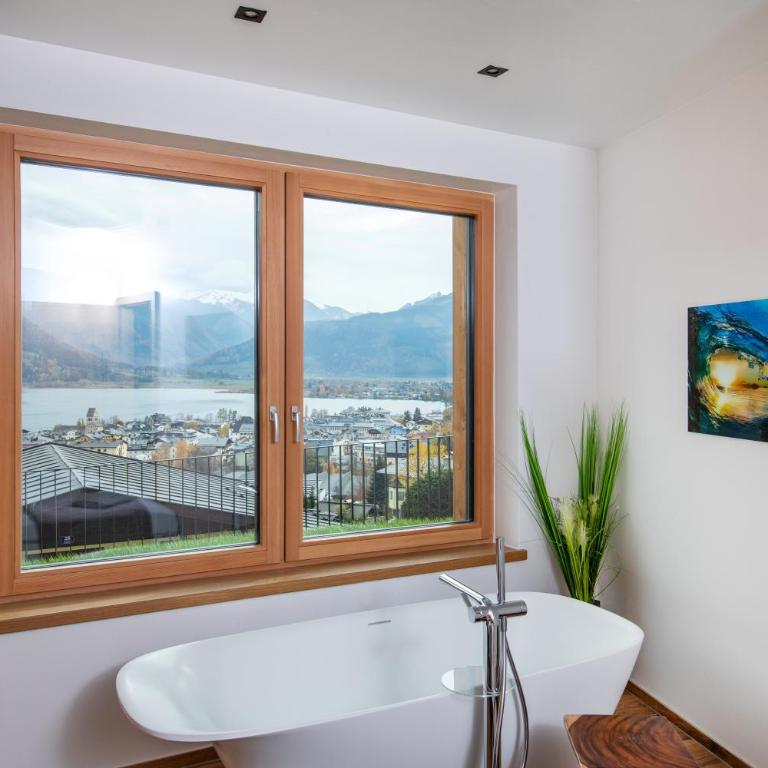 Apartments Adlerhorst Top 1 Zell am See with private sauna and Zell am See Kaprun summercard in summer - Apartment with Terrace - 3