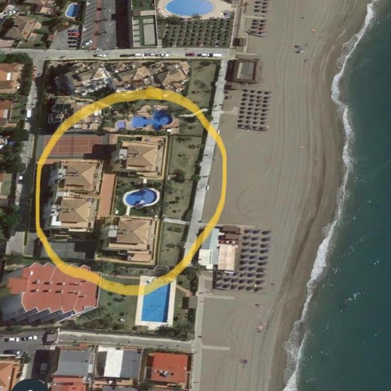 Spectacular penthouse in front of the sea, 200 m2 terrace - Arruzafa Playa - Apartamento de 3 dormitorios - 36