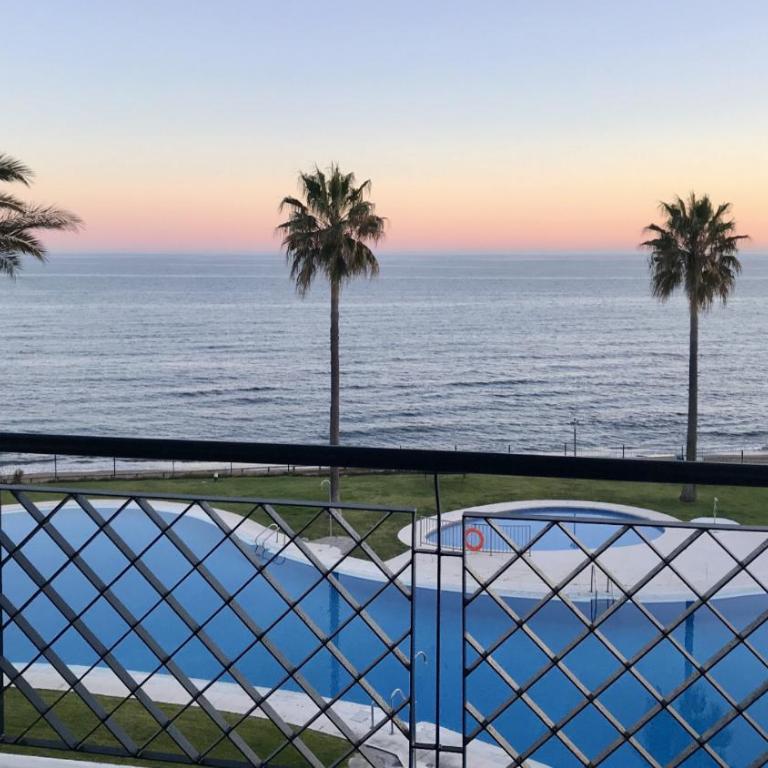 MI CAPRICHO B16 Beachfront Apartment - Apartamento de 2 dormitorios - 29