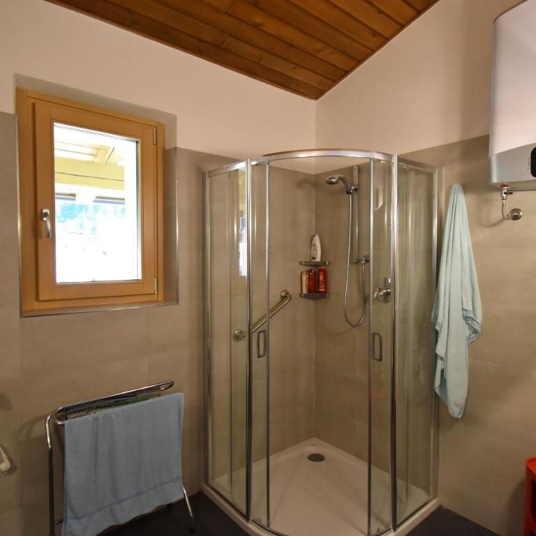 EMERALD CENTRALE - Appartamento con 2 Camere da Letto - 12