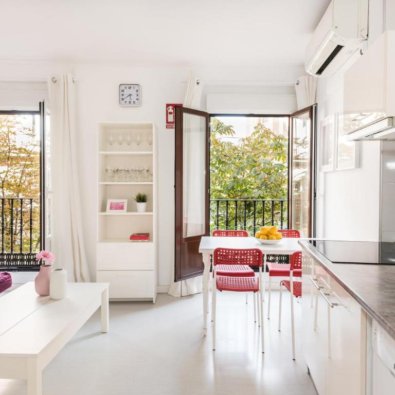 Atocha apartamentos zona Centro - One-Bedroom Apartment - 3