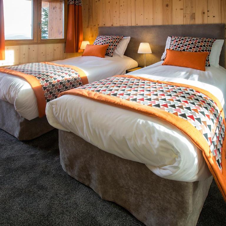 Chalet l’Aiglon - Chambre Double ou Lits Jumeaux avec Balcon - 5