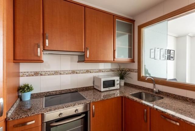 VIVIENDA con INCREIBLES VISTAS A LA PLAYA DE RIAZOR - Apartamento de 1 dormitorio - 23