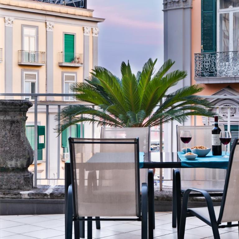 Suite Borbonica - Appartamento Deluxe - 1