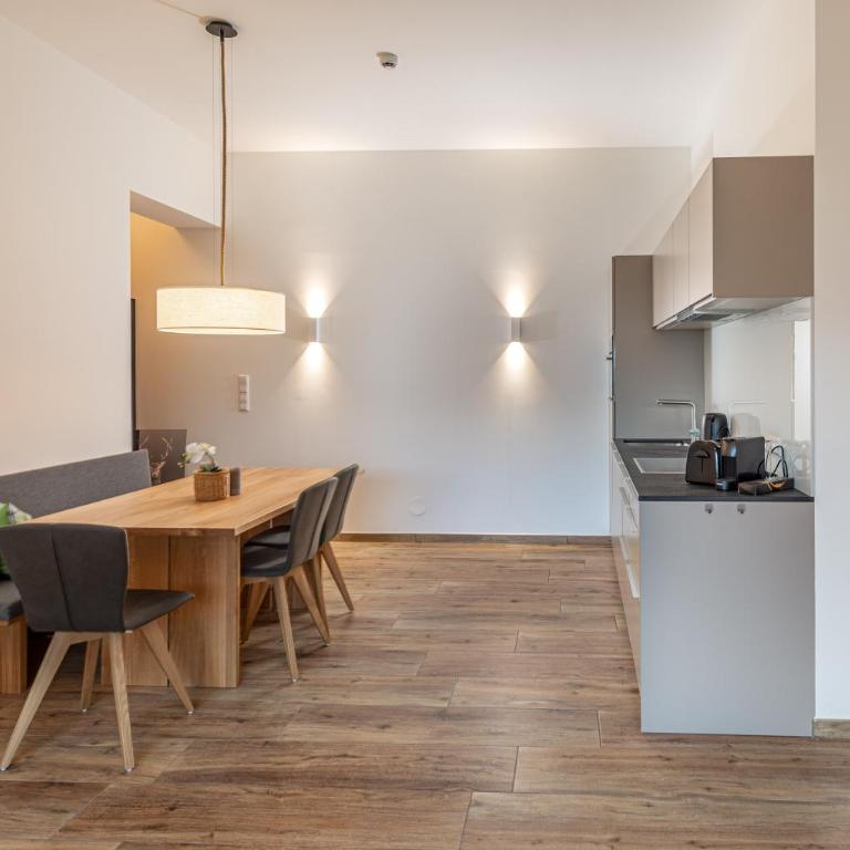 Skylodge Alpine Homes - Comfort Apartment with Terrace and panoramic view - 7