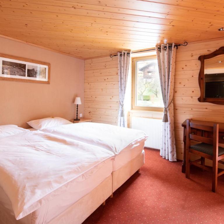 Hotel Suisse - Chambre Double Deluxe - 3