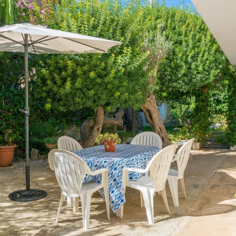 Bell-Punt - Four-Bedroom Villa - 30
