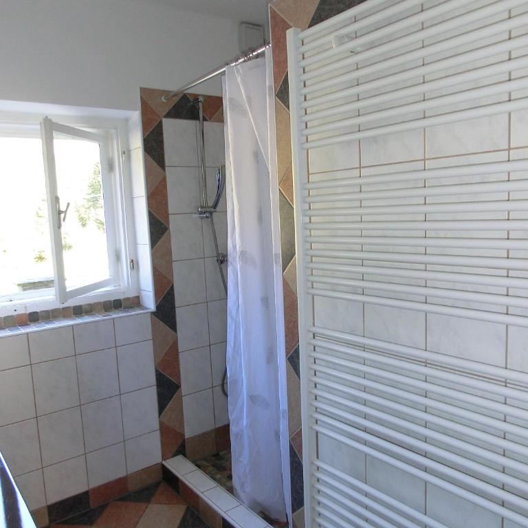 Haus Wastl - Apartment mit 2 Schlafzimmern und Terrasse - 31