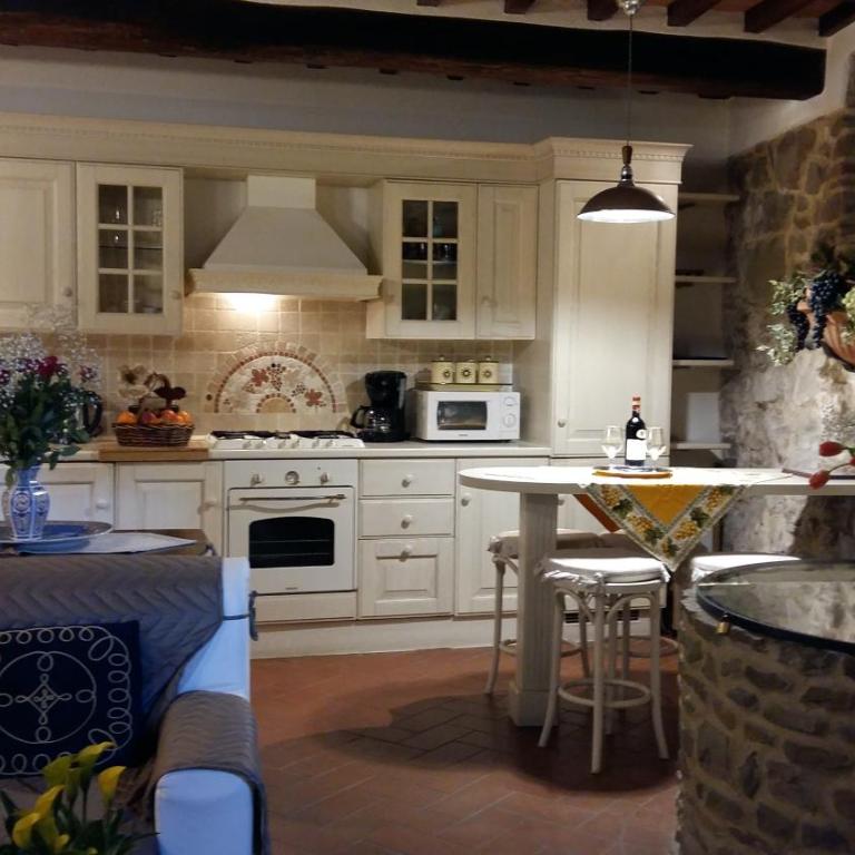 The Small Castle - Two-Bedroom House - 23