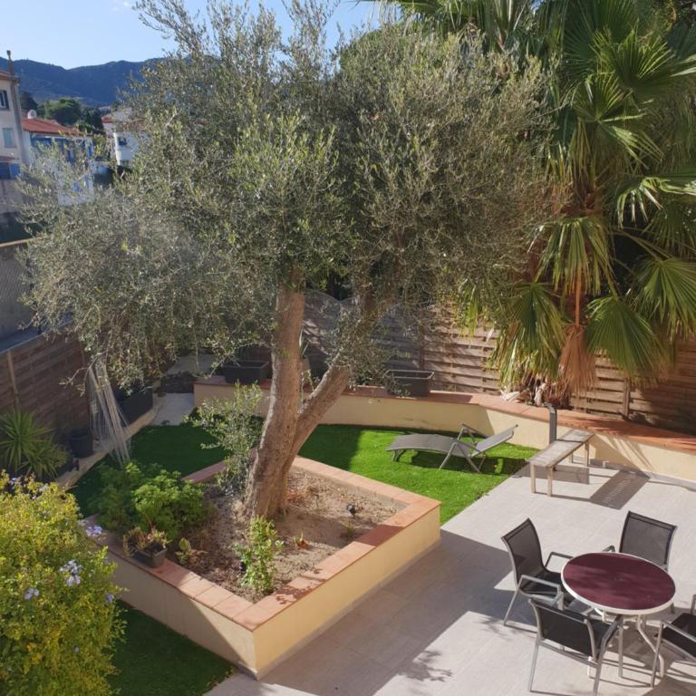 meublé au calme à 1 minute de la plage - Two-Bedroom Apartment - 5
