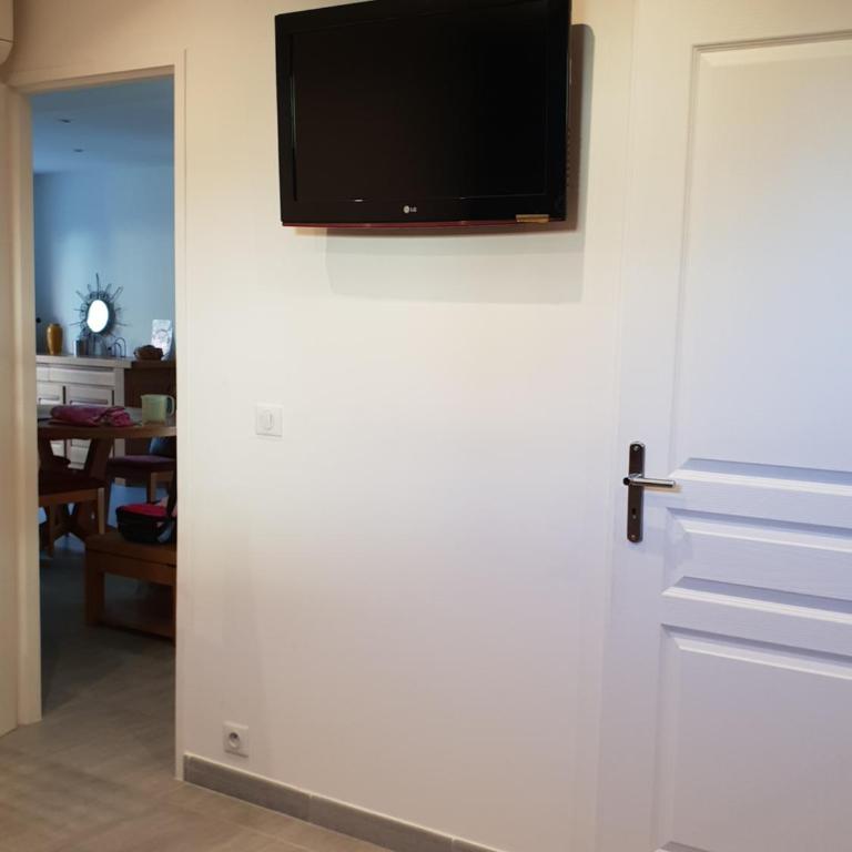 meublé au calme à 1 minute de la plage - Two-Bedroom Apartment - 26