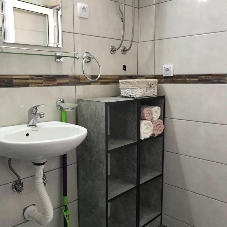 Apartmani Breze - Studio Apartment - 8