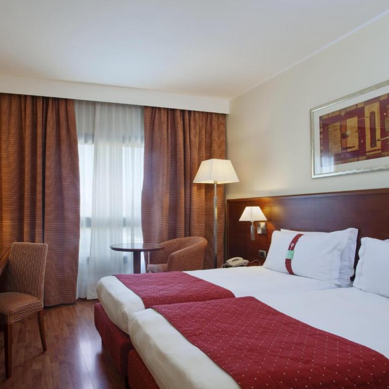 Holiday Inn Cagliari by IHG - Camera Standard - 5