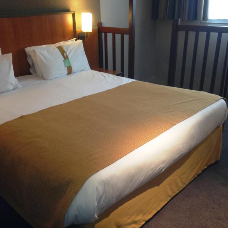 Holiday Inn Calais - Centre Car Ferry by IHG - Chambre Double Standard à 2 Étages - 8