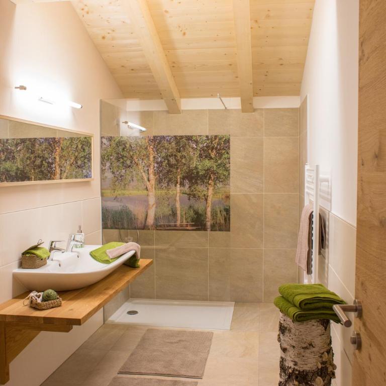 Fürthermoar Gut - Apartment mit 2 Schlafzimmern und Balkon - 10
