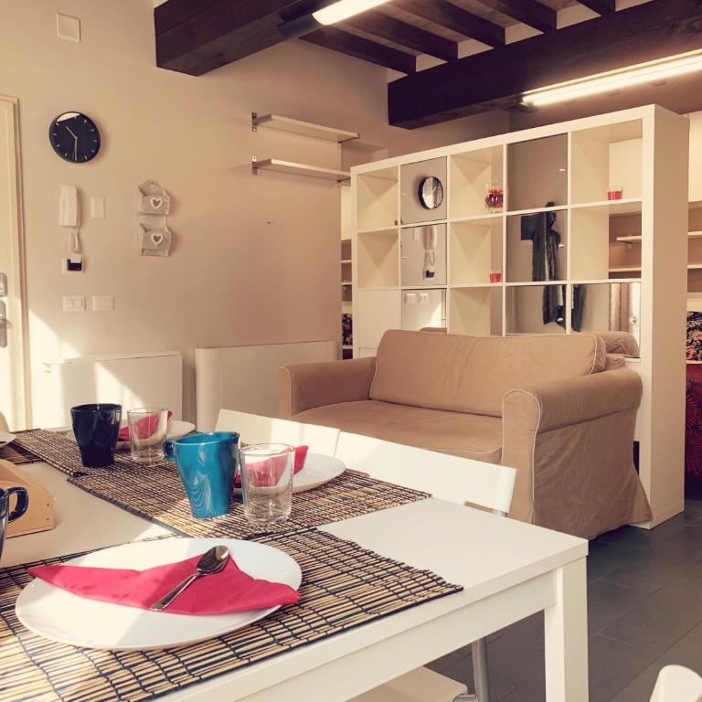 Niki O. Apartments - Studio Apartment - 6