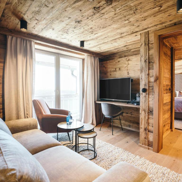 Boutiquehotel Blaue Burg Falkenstein - Deluxe Suite - 4