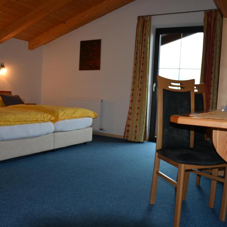 Gästehaus Wöll - Doppelzimmer - 1