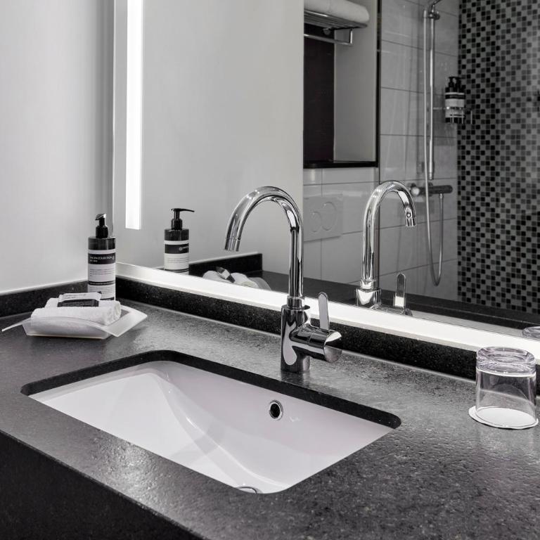 Holiday Inn Munich City Centre by IHG - Camera King Standard - 1