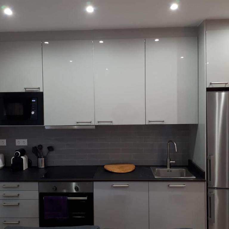 Beautiful Apartment on Las Ramblas with Port views - Apartment with Sea View - 15