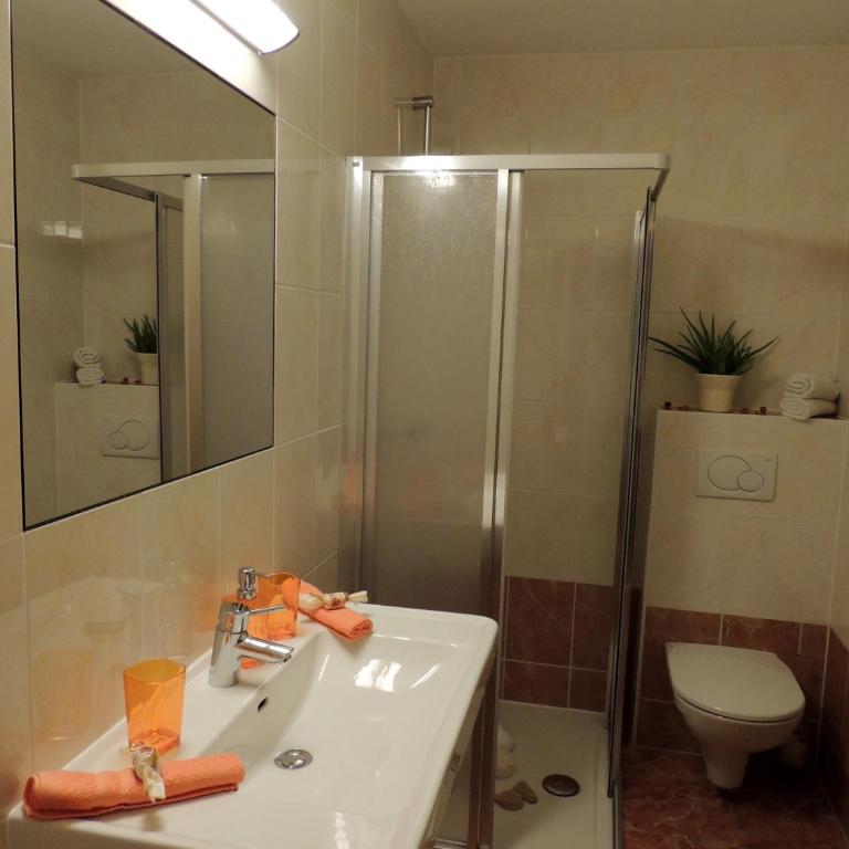 Gästehaus Regina - Apartamento de 2 dormitorios con balcón - 3