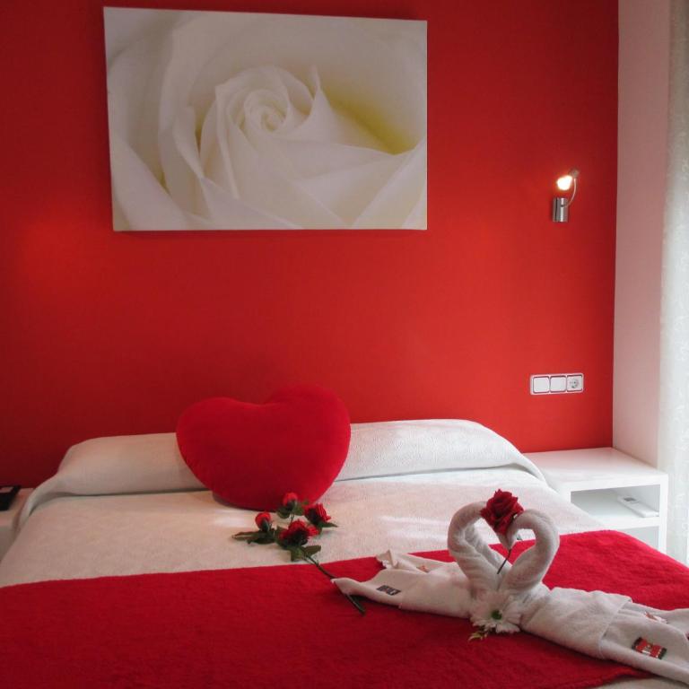 Madrid City Rooms - Double Room with Private Bathroom - 3
