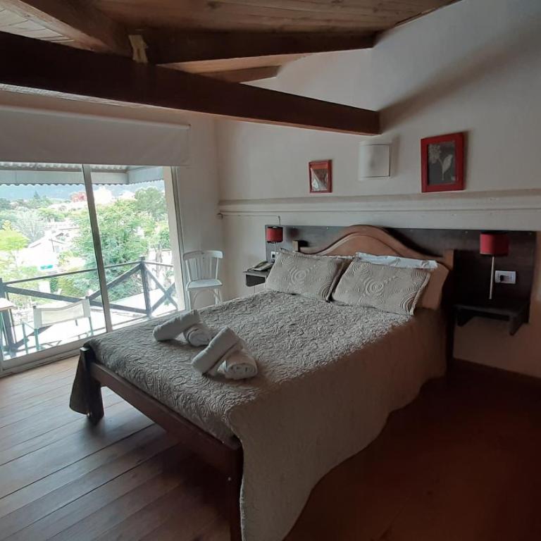 Hotel Uritorco - Habitación Familiar Superior - 1