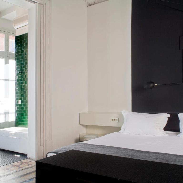 Praktik Rambla - Triple Room - 1