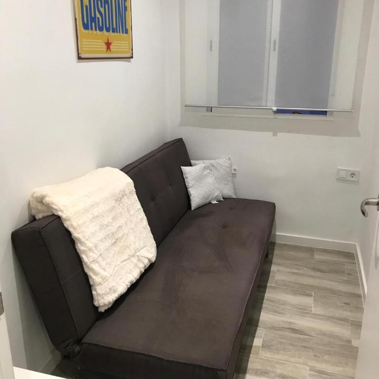 Cozy apartment in the town - Two-Bedroom Apartment - 11