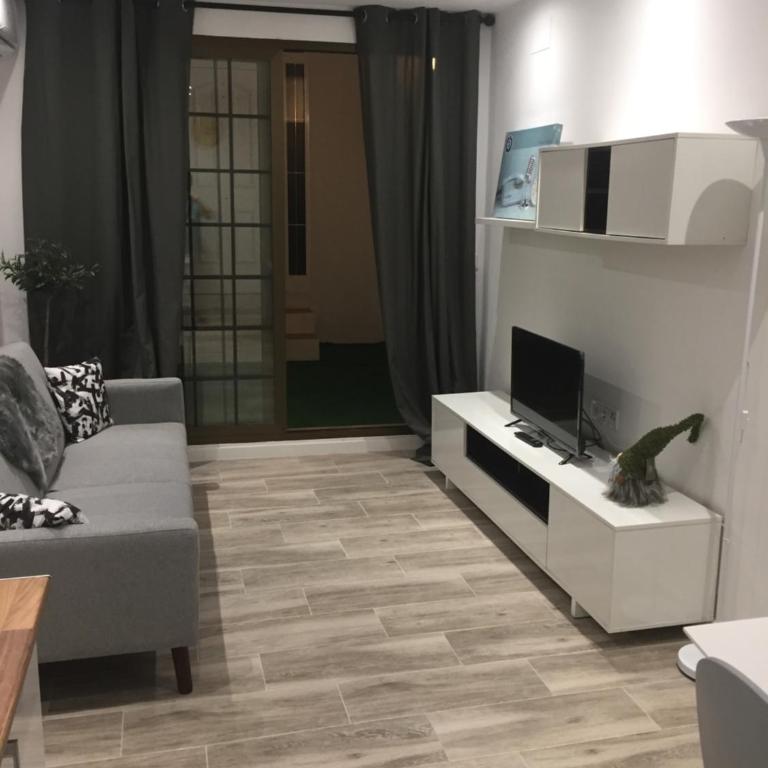 Cozy apartment in the town - Two-Bedroom Apartment - 14