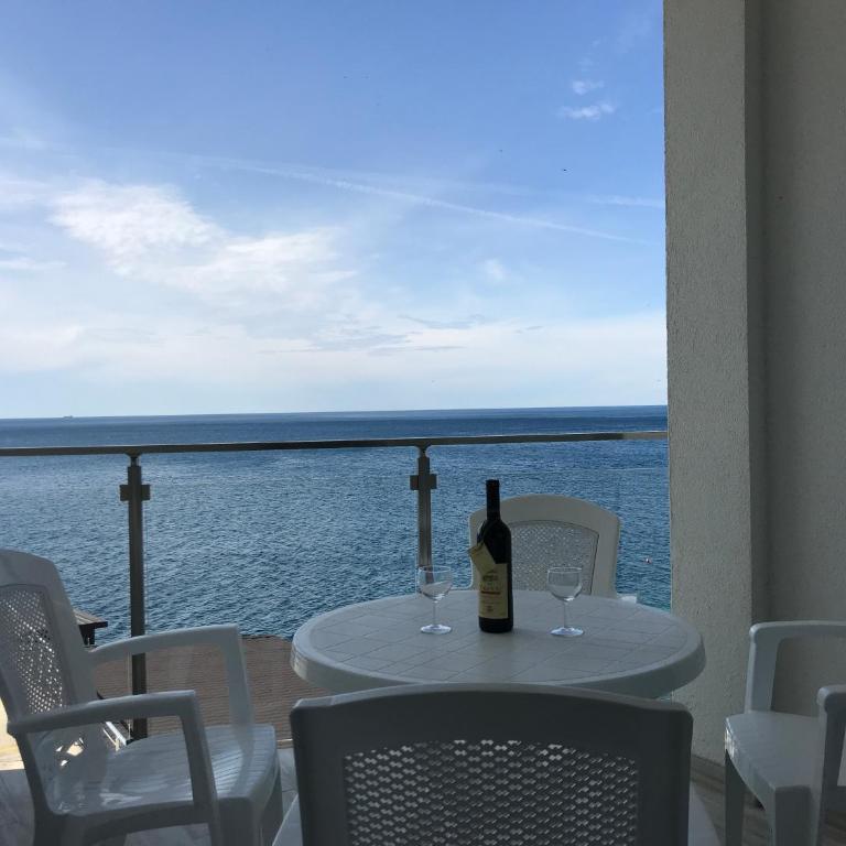 First line of the sea 1 - Apartment with Sea View - 11